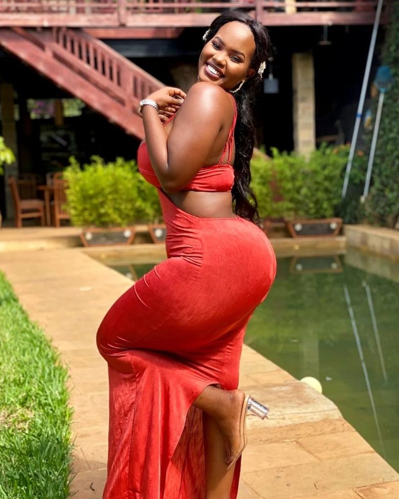 Moreen a Divorced sugar mummy wants a man