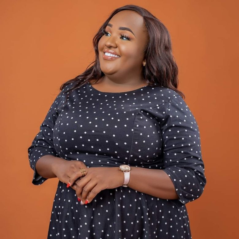 Natasha a rich sugar mummy in Nairobi