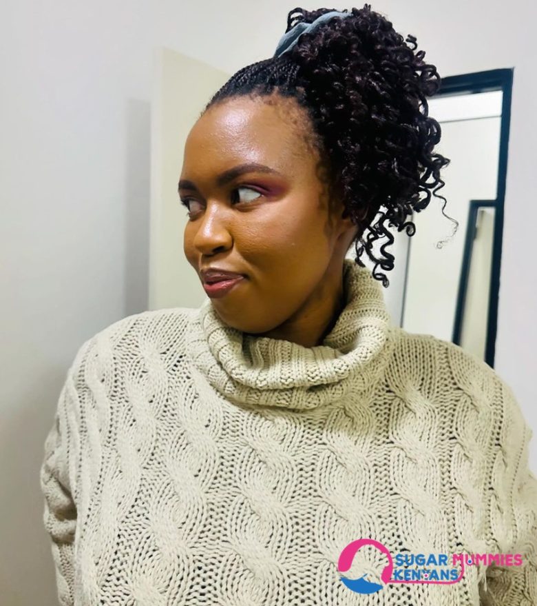 Meryl, a stunning 39-year-old single mother. My house, car, and job are all good. I'm looking for a brilliant, charming man who I can promise will support him both financially and in any other way that he may require m