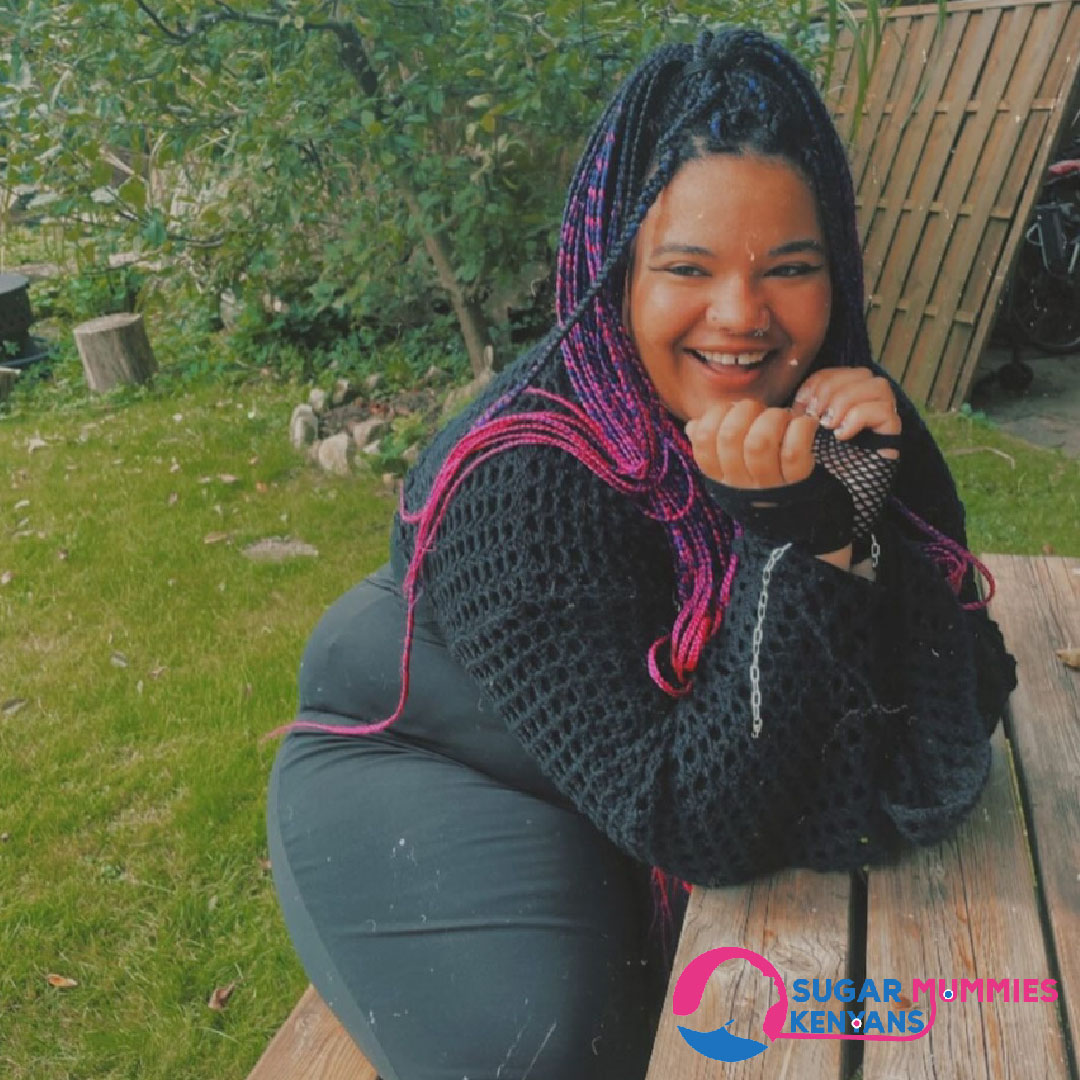 Meet Sugar Mummy Leah, Searching For A Good Man Aged 25-40