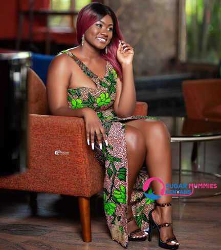 Successful 39-year-old Nairobi woman seeking mature sugar boy for meaningful relationship and adventure in East Africa