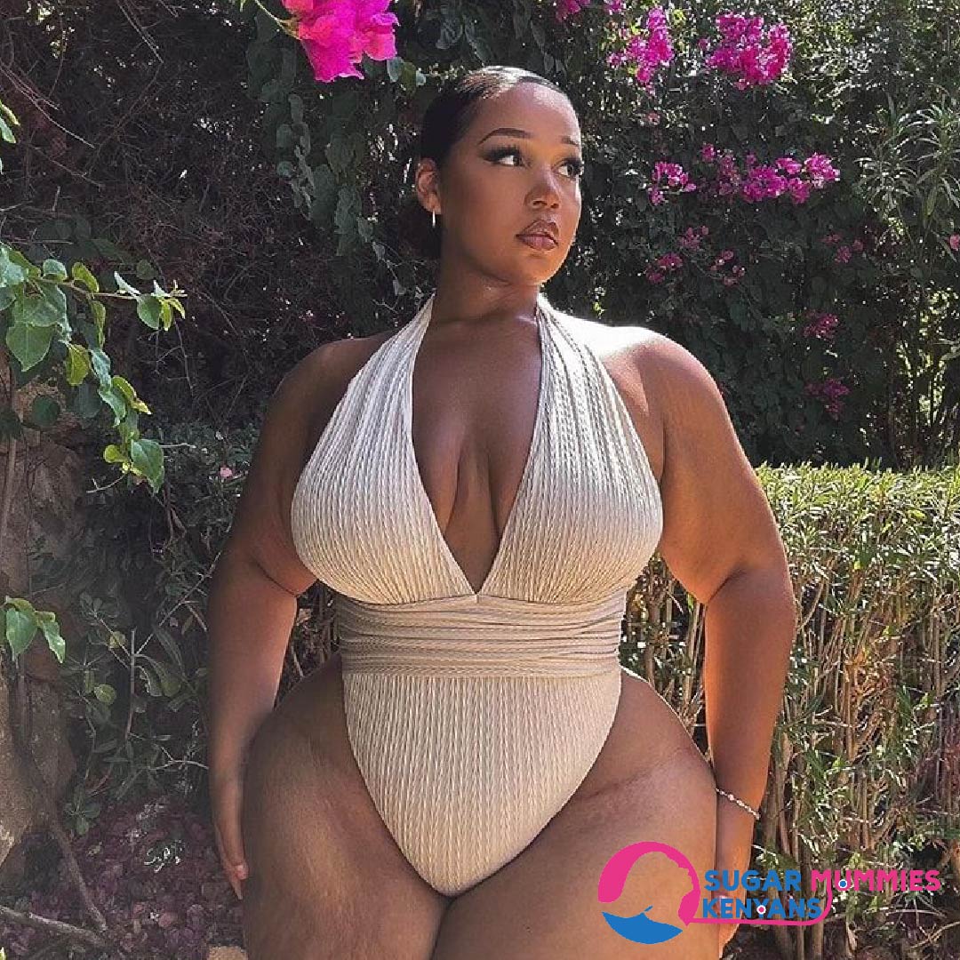 Financially stable woman Esther looking for well-mannered young man