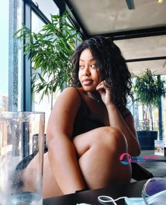 Wealthy Nairobi woman seeking a confident sugar guy for love and deep connection