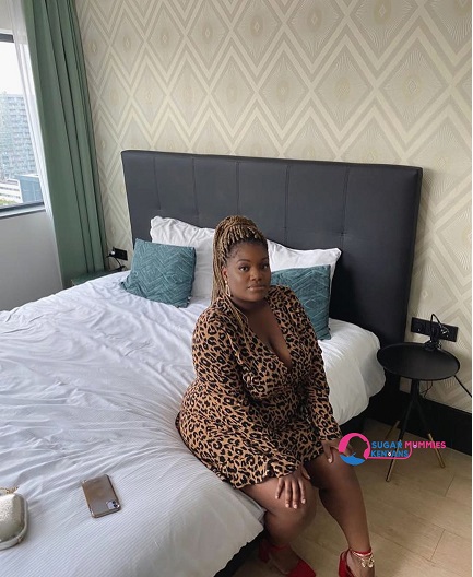Beautiful Eldoret sugar mummy Bianca, 36 years old, single businesswoman looking for a young Kenyan man aged 18 to 25